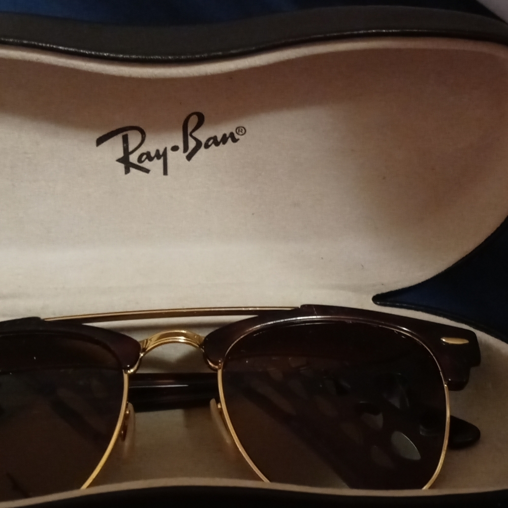 Ray-Ban